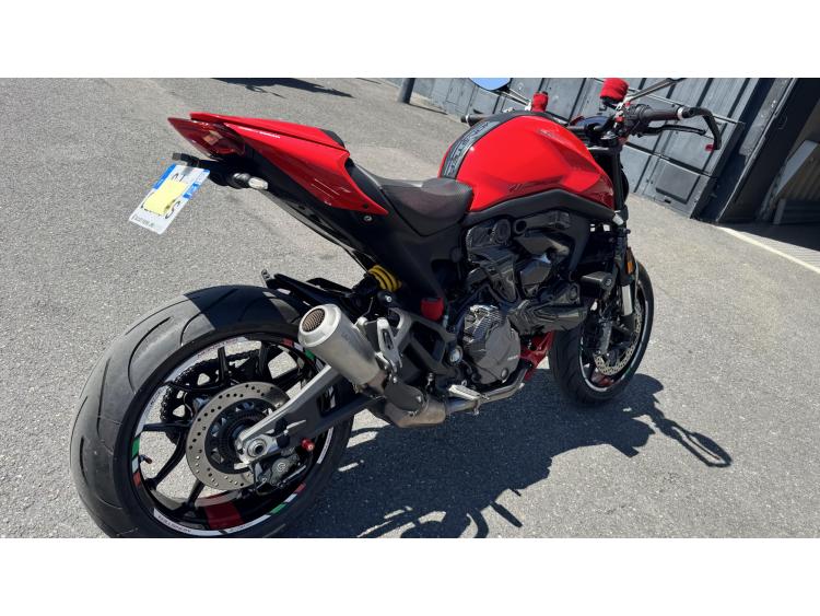 DUCATI MONSTER 937