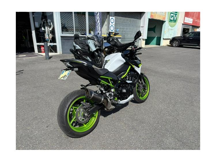 KAWASAKI Z 900