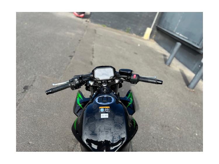 KAWASAKI Z650  
